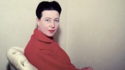 portrait de Simone de Beauvoir issu du documentaire SImone de Beauvoir : l'aventure d'être soi