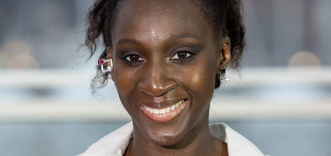 Portrait d’Eye Haïdara, actrice franco-malienne et maîtresse de cérémonie d’ouverture du Festival de Cannes 2026.