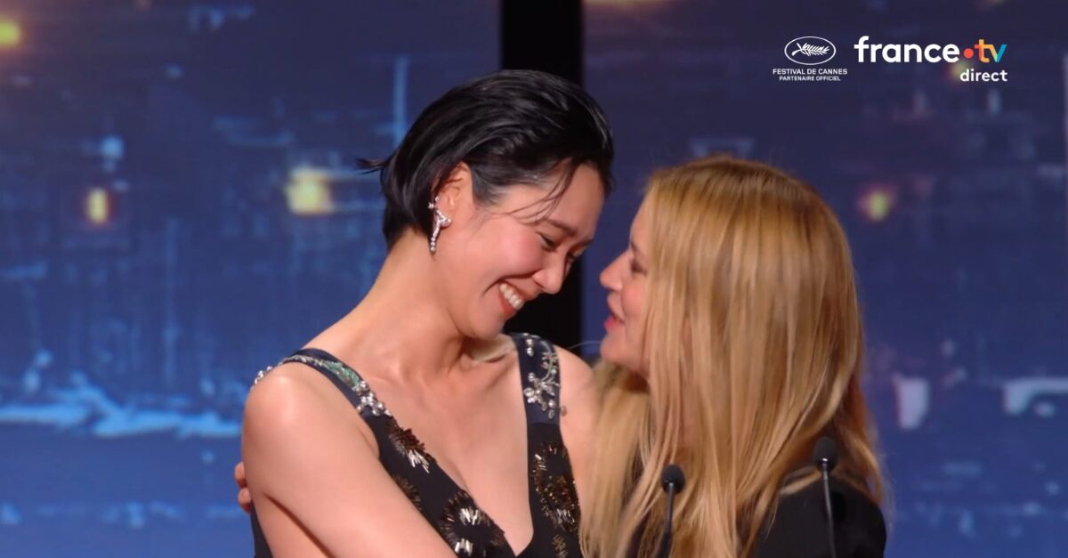 CANNES 2026 : VIRGINIE EFIRA ET TAO OKAMOTO REMPORTENT LE PRIX D'INTERPRÉTATION FÉMININE POUR « SOUDAIN »
