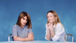 Penélope Cruz et Olivia Wilde, actrices et réalisatrice, échangent face à face dans une vidéo publiée par le magazine américain Allure.